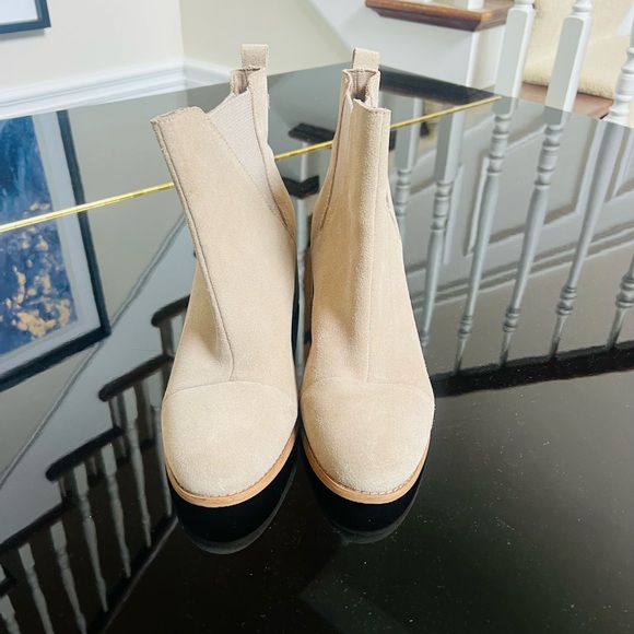 Toms Shoes - Toms Tan Ankle Booties with Suede Texture and Side Zipper size 12